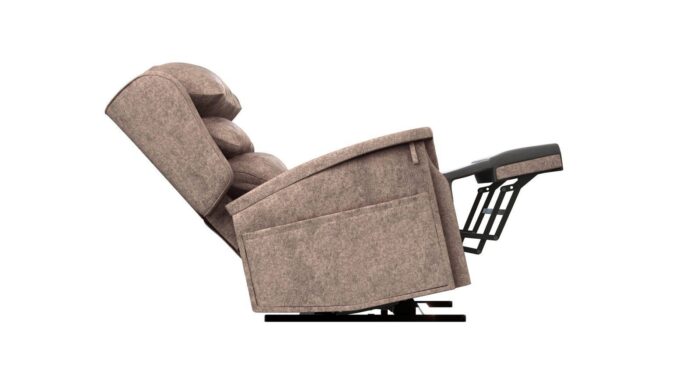 Accora Care Seating 10 Younique Healthcare & Mobility | Wheely Good Wheelchairs in the West Midlands | 0121 630 3850 Configura Comfort Bariatric (4)