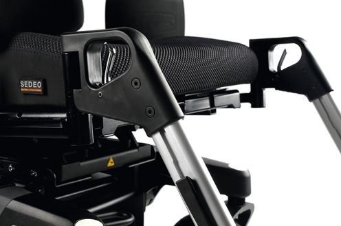 QUICKIE Q700 R Sedeo Pro Rear-Wheel Power Wheelchair 6 Younique Healthcare gallery q700 r sedeo pro product3