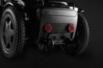 q100 base black